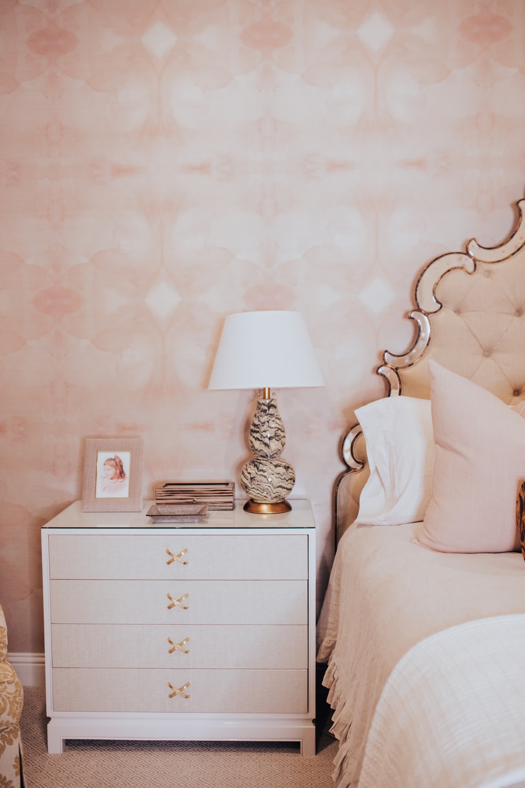 Master Bedroom Wallpaper | Chronicles of Frivolity