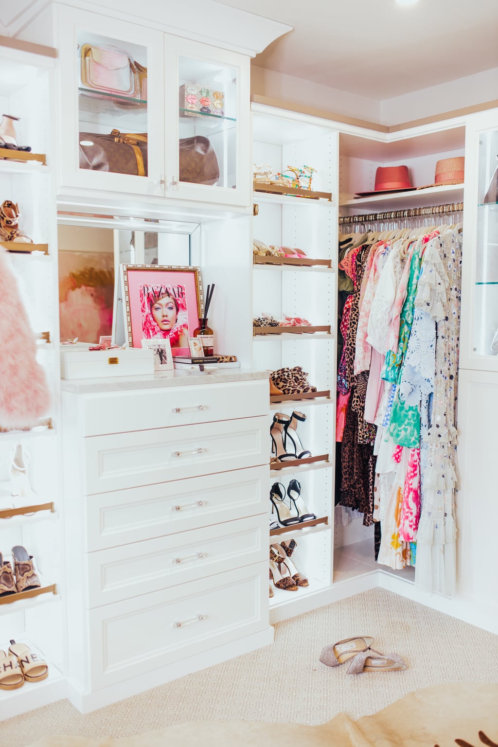 My Closet Organization | Chronicles of Frivolity